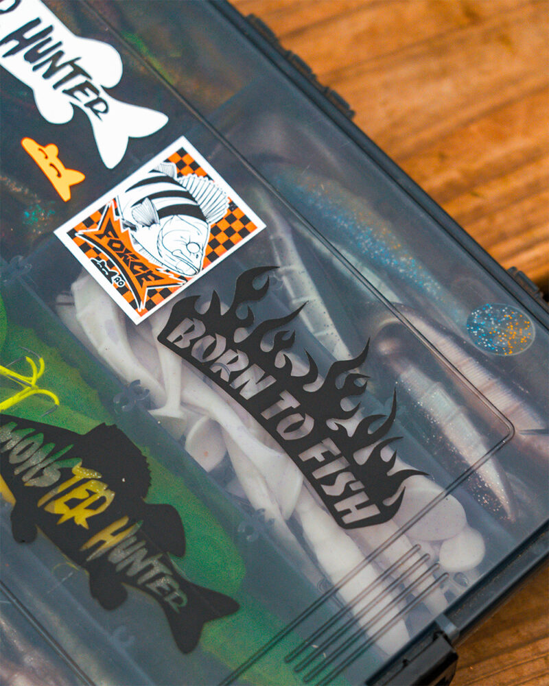 DSC01350 Stickers Born to fish