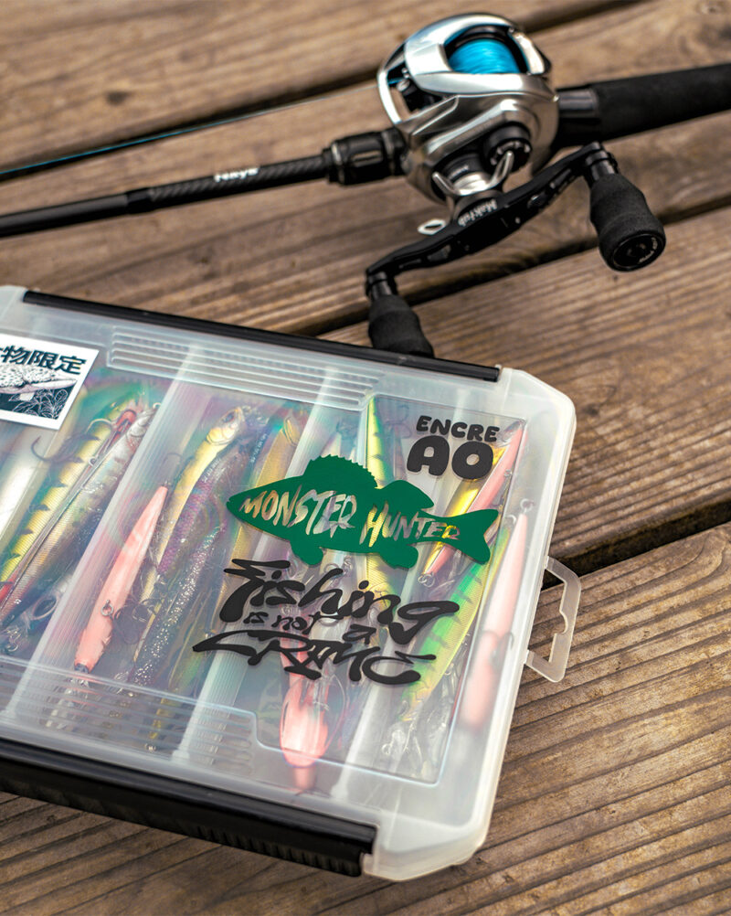 DSC01378 Stickers Fishing is not a crime Noir