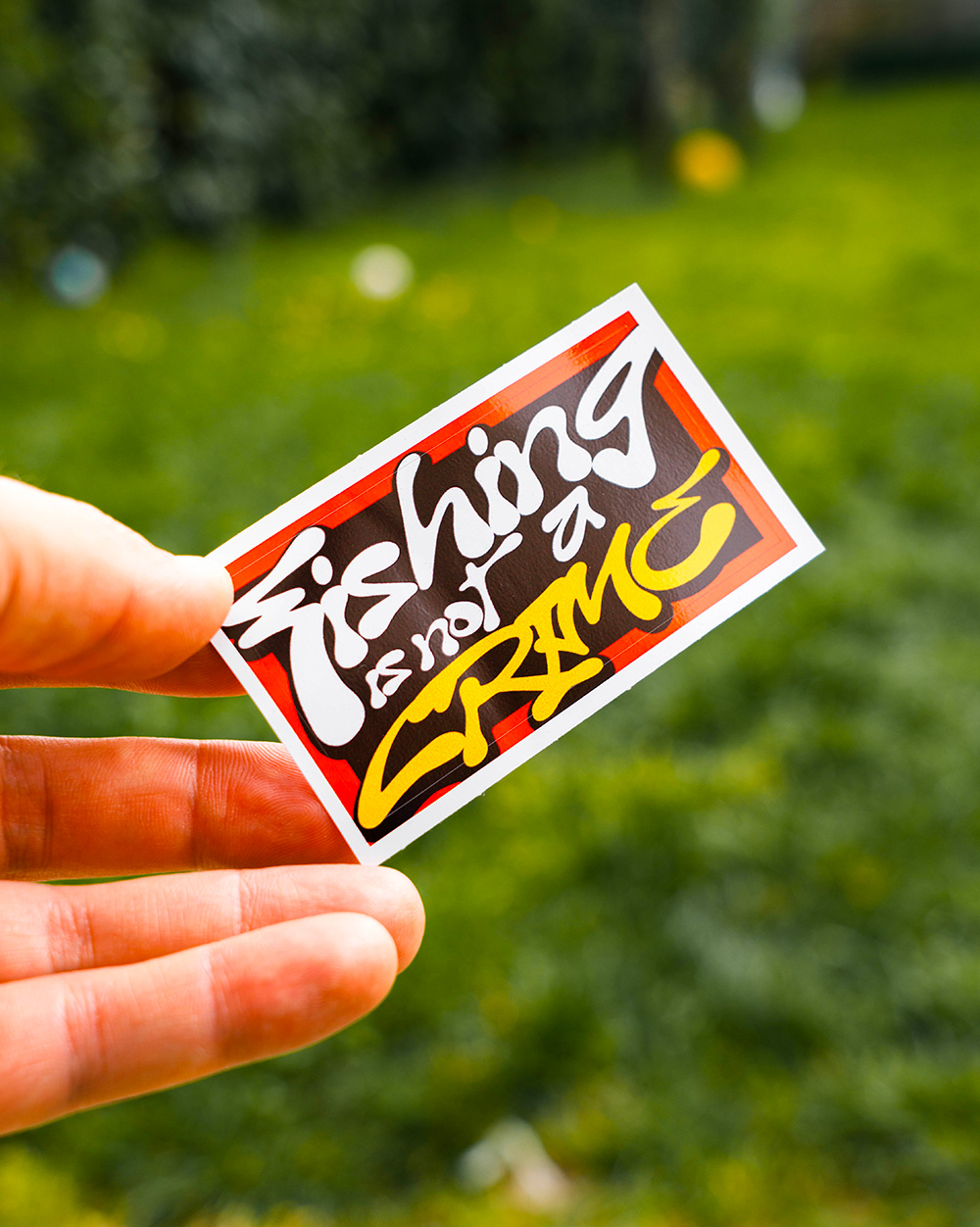Sticker Fishing is not a crime v2