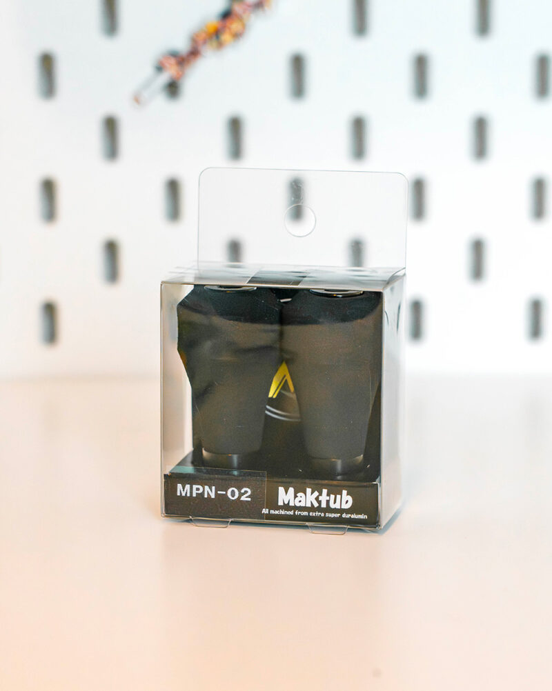 DSC02537 Maktub Knob moulinet complet noir MPN-02